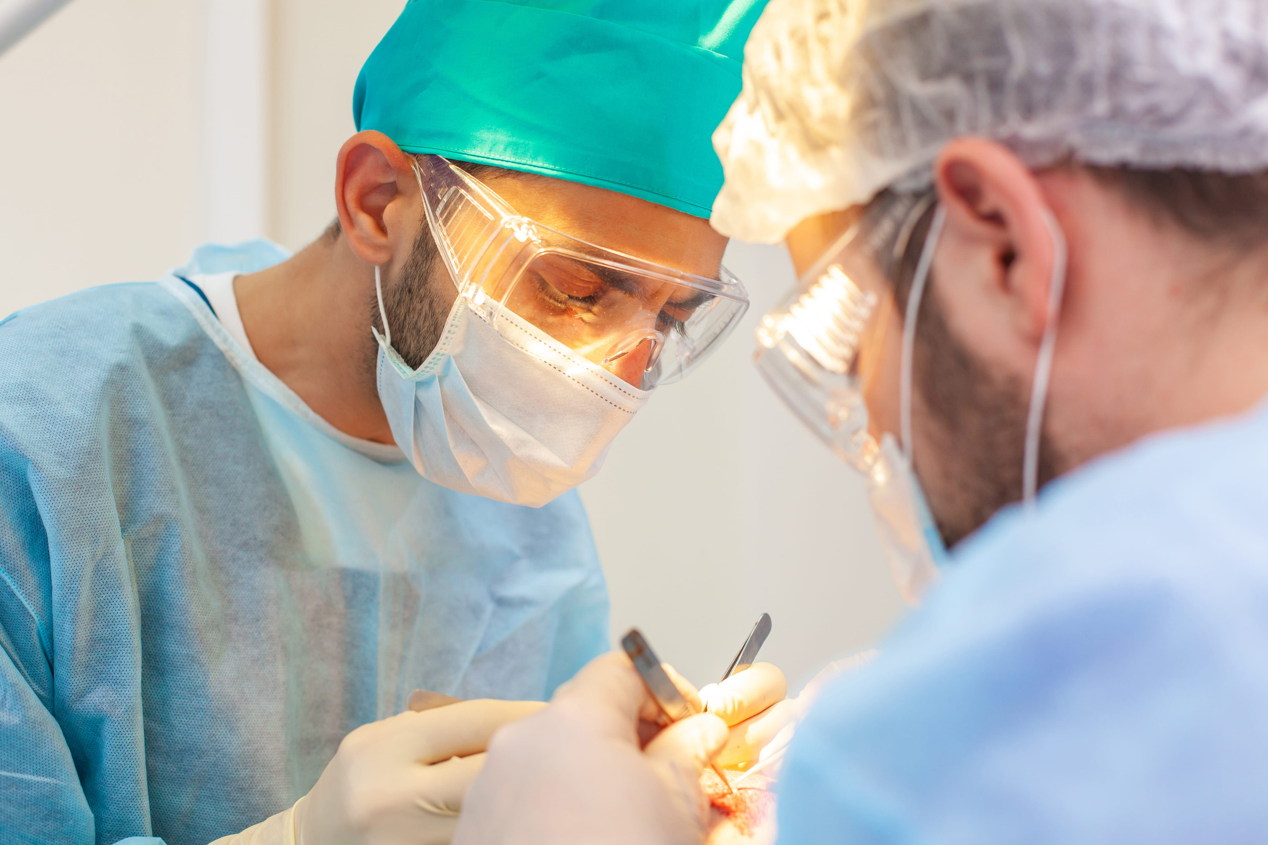 Una clinica per trapianto capelli in Albania