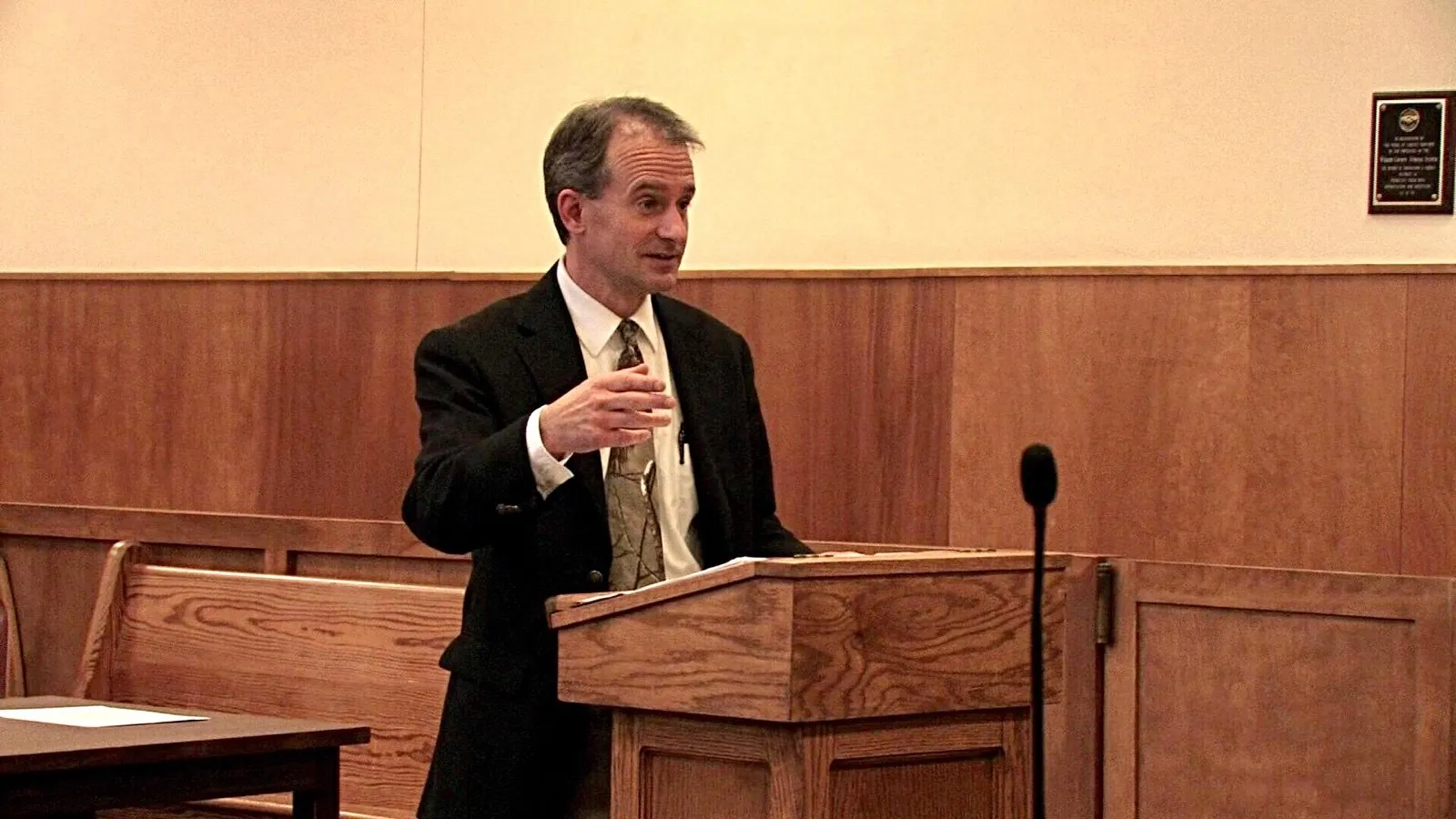 Jason MacPherson arguing a case in the Wright County courtroom