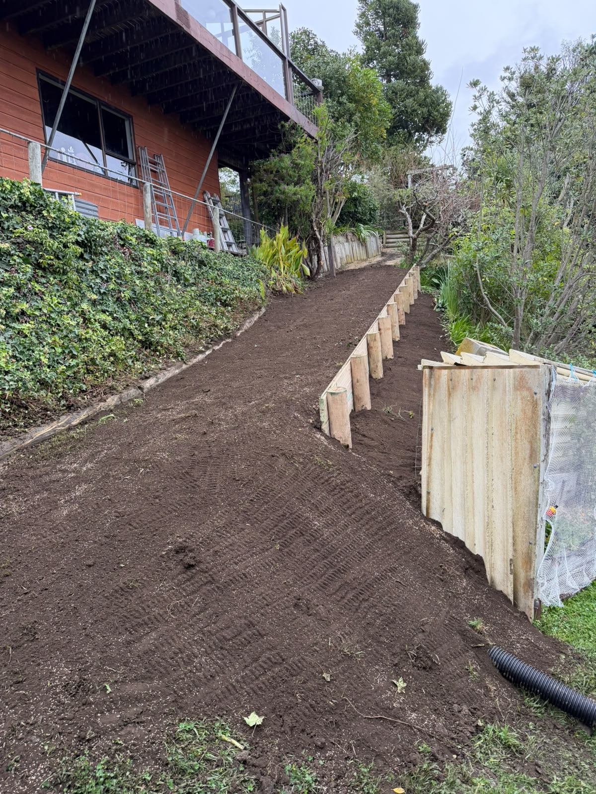 Retaining wall construction by Boss Civil, Whanganui
