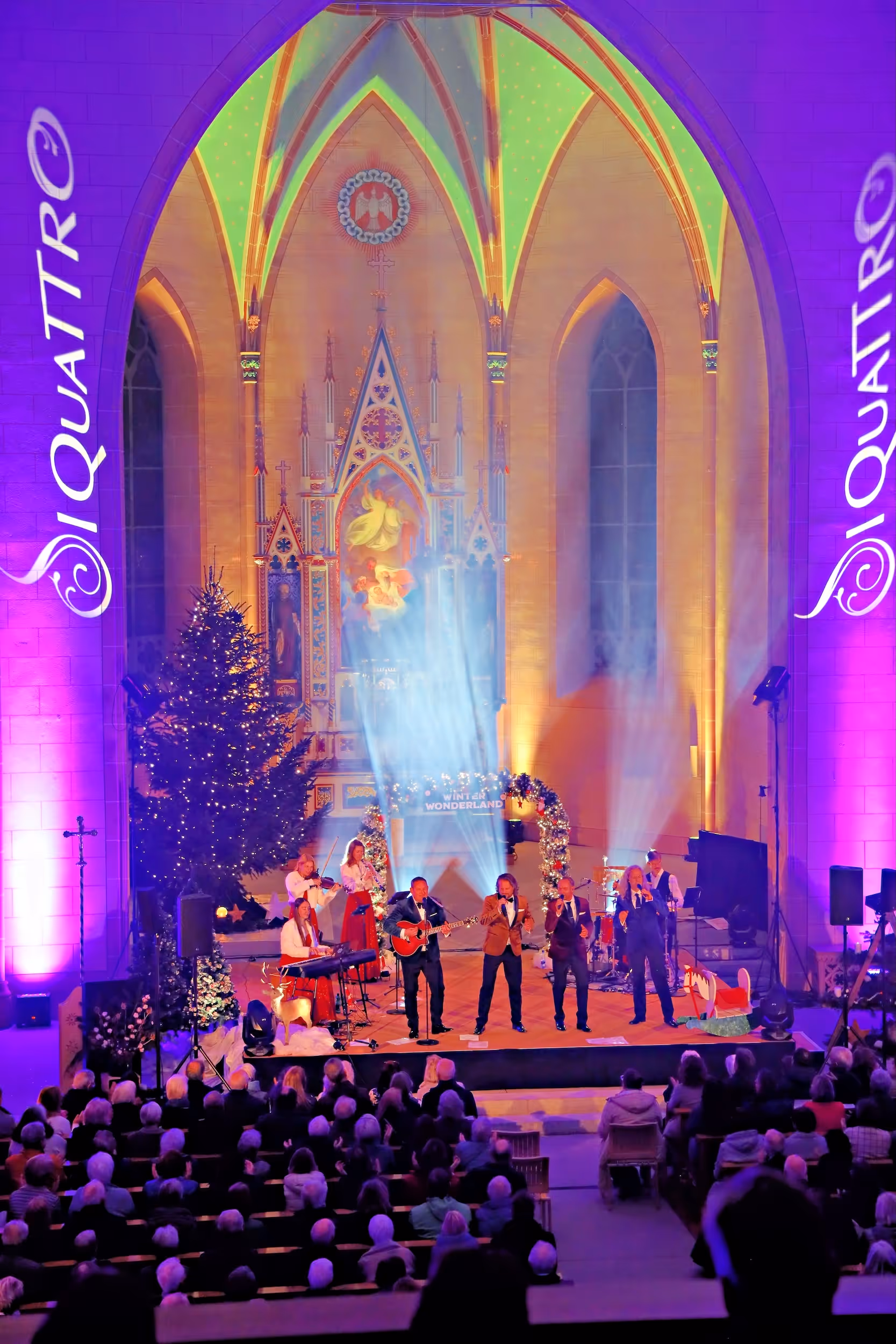Adventskonzert I Quattro in der Kirche Leuggern – Stage-Conzept (Bild 2)