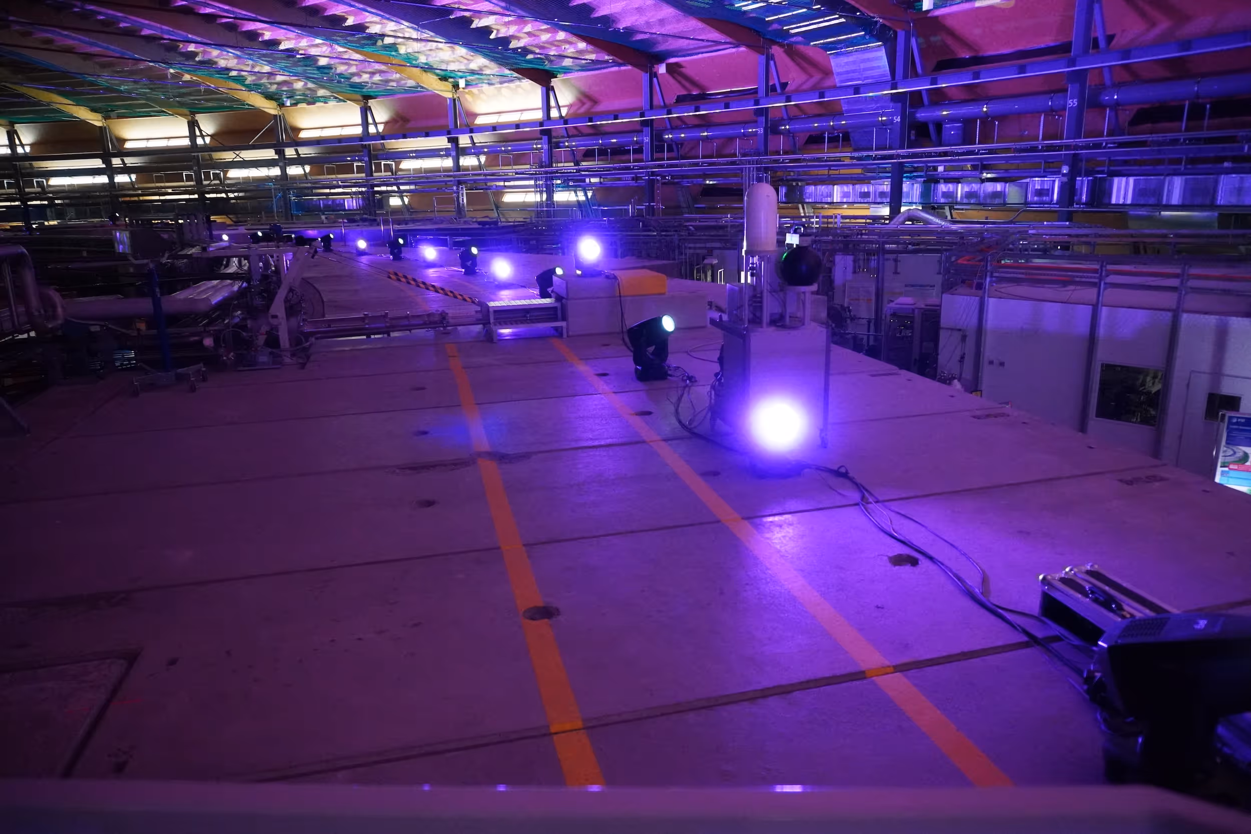 Einweihung SLS 2.0 am PSI in Villigen – Stage-Conzept (Bild 3)