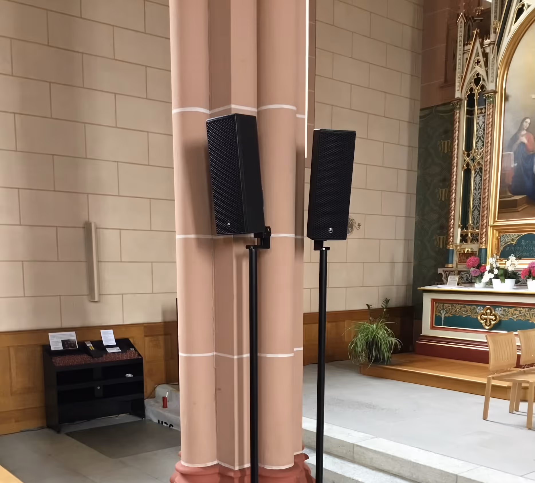 Installation Audioanlage in der Kirche St. Peter und Paul