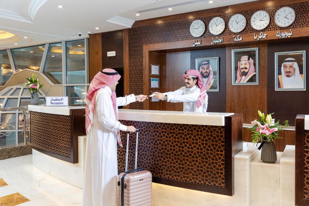Featured Stays Image