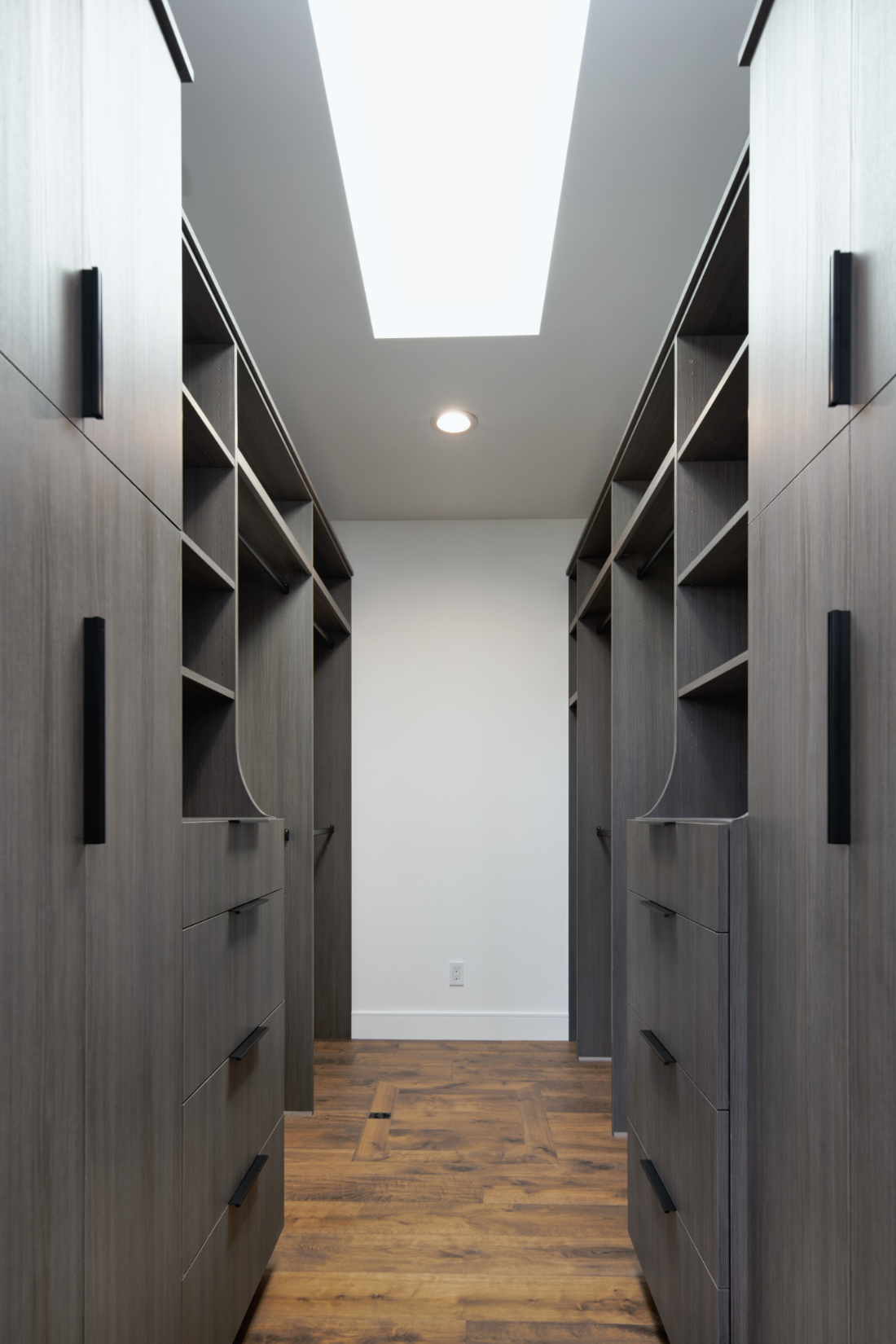 Walk-in closet