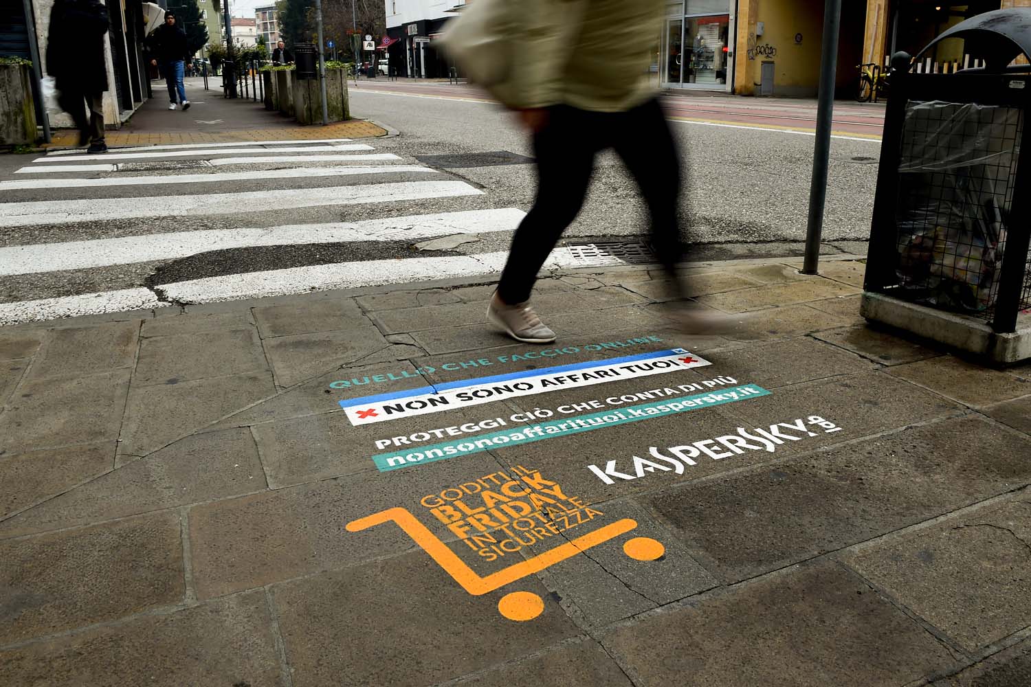 campagna pubblicitaria kaspersky