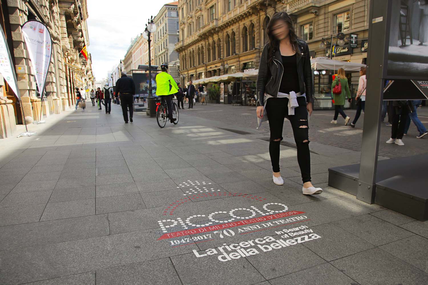 street advertising piccolo teatro