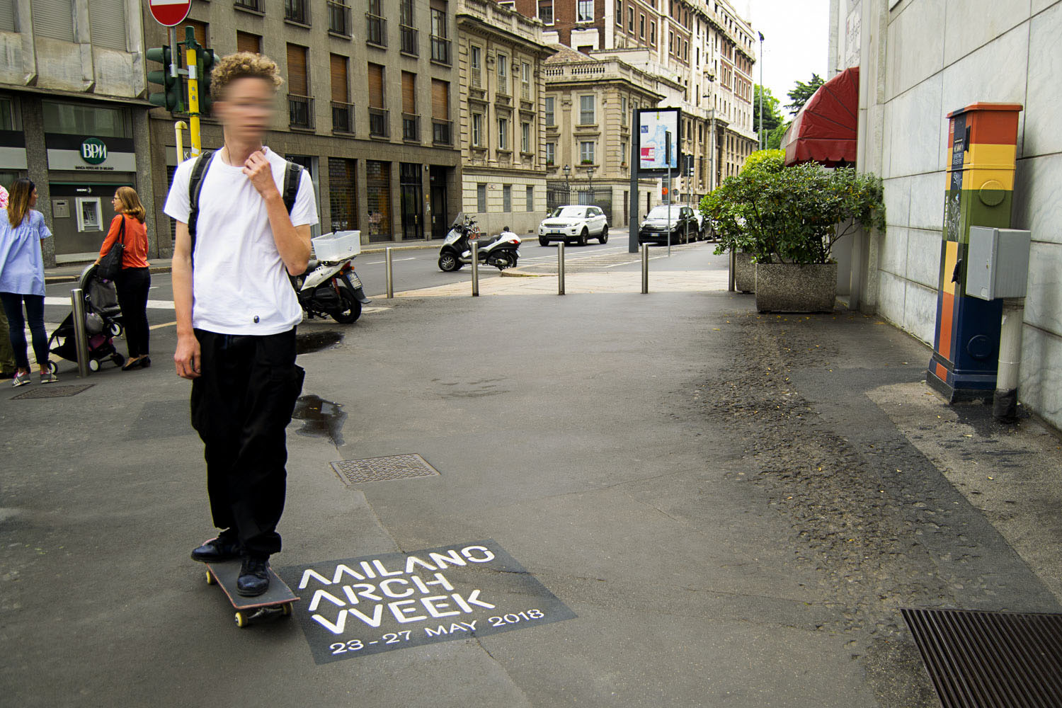 campagna pubblicitaria comune di milano arch week