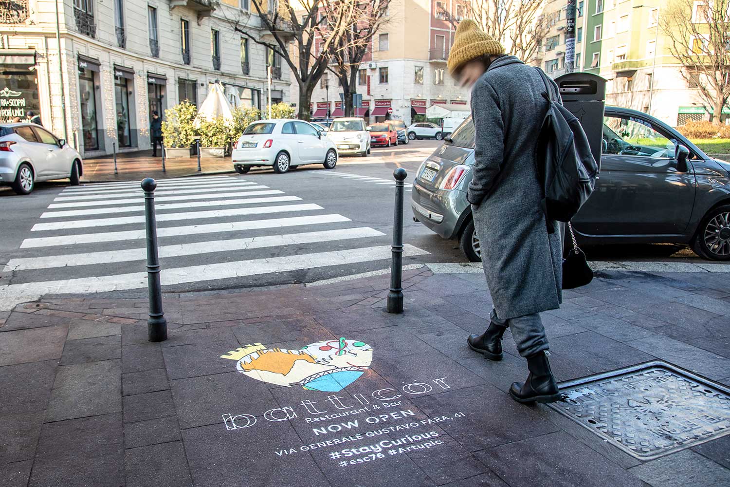 street advertising hotel melià