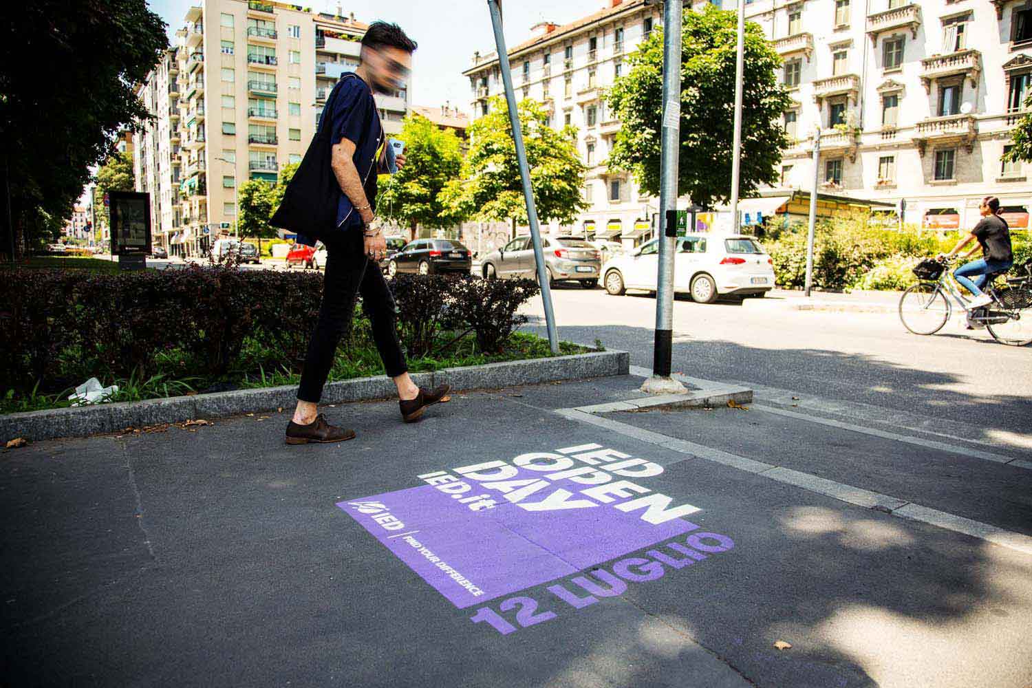 street advertisement ied