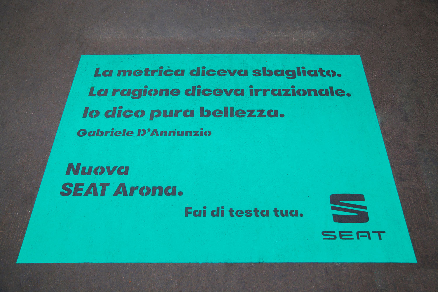 ambient marketing seat arona