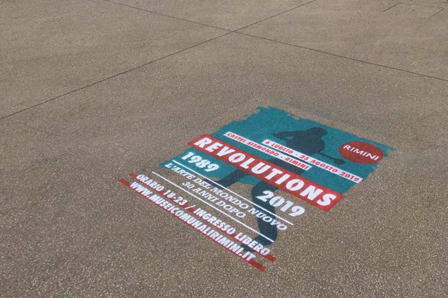 campagna pubblicitaria comune di rimini revolutions