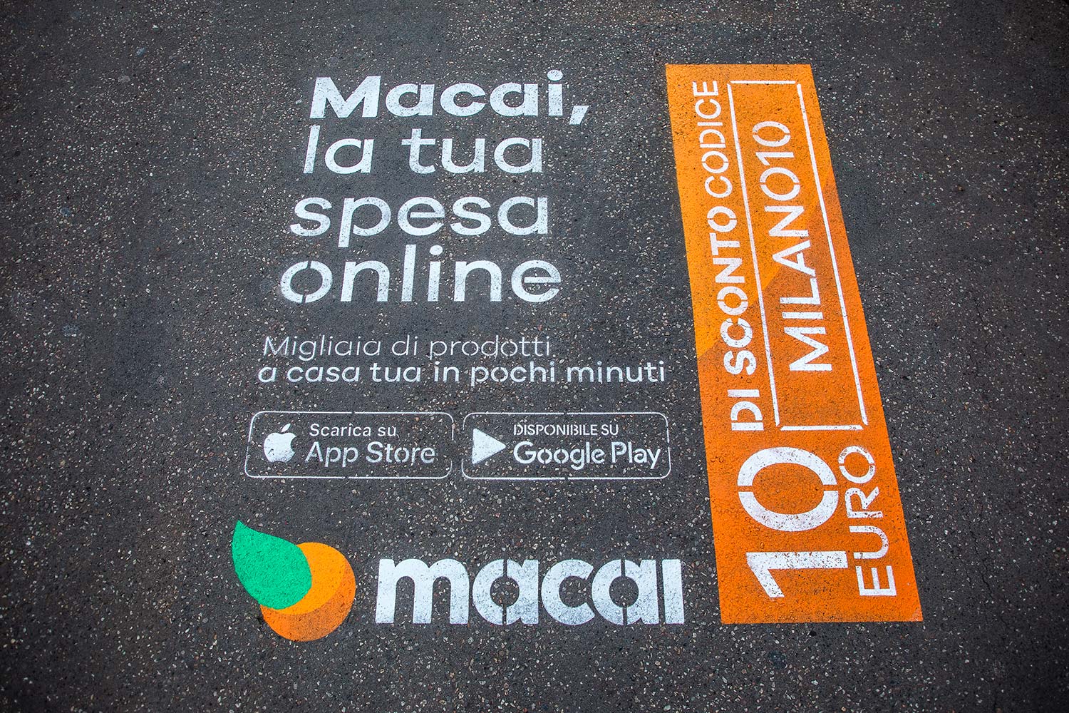graffiti pubblicitari Macai
