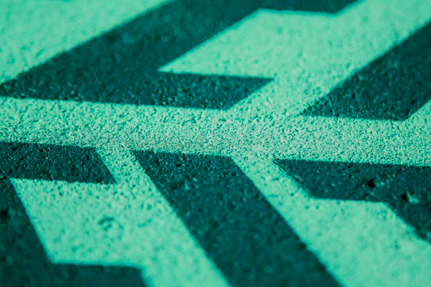 Graffiti e wild posting advertising