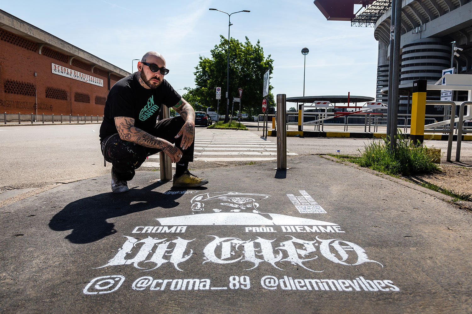 street advertising Croma Music