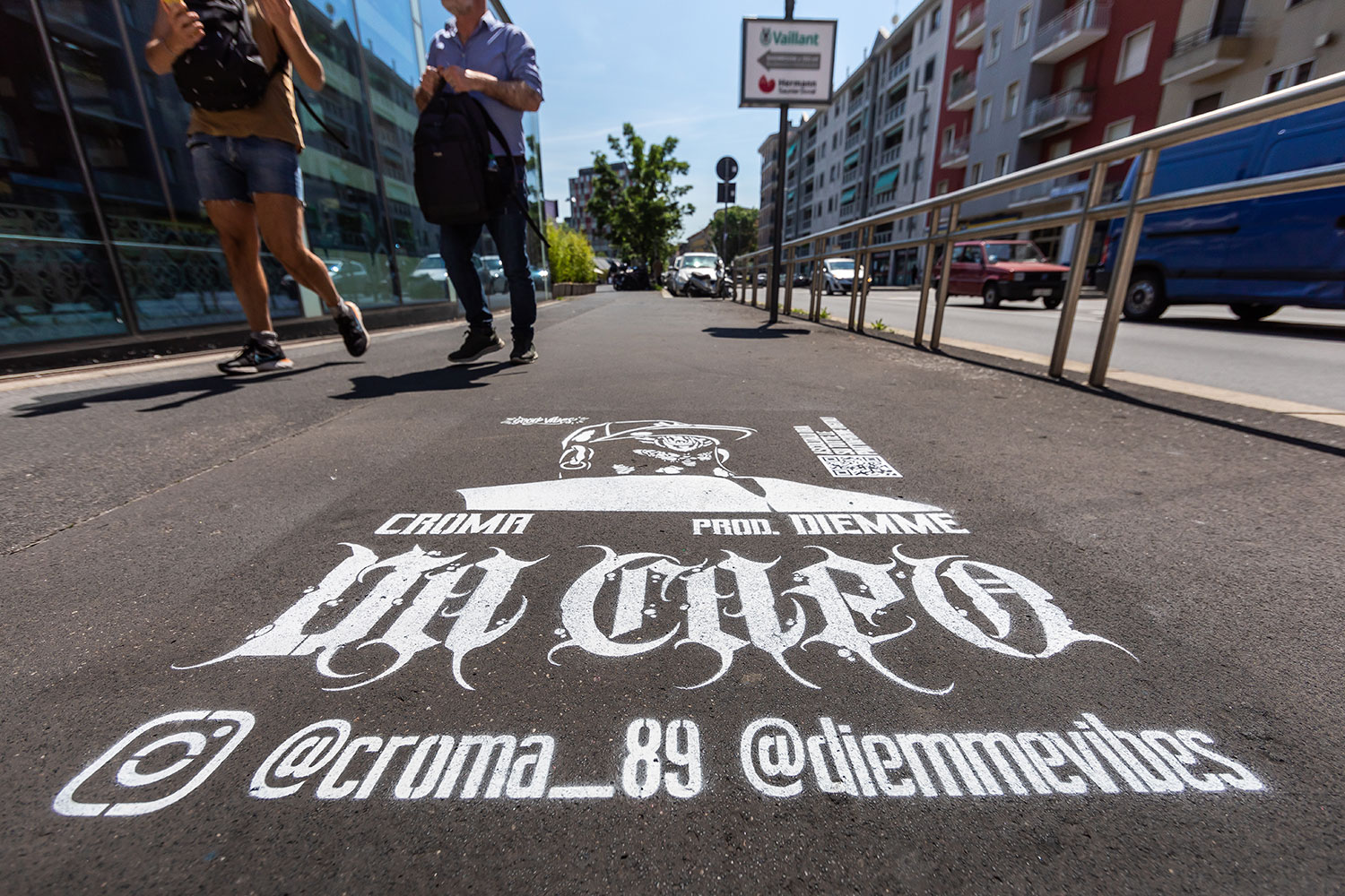 street advertising Croma Music