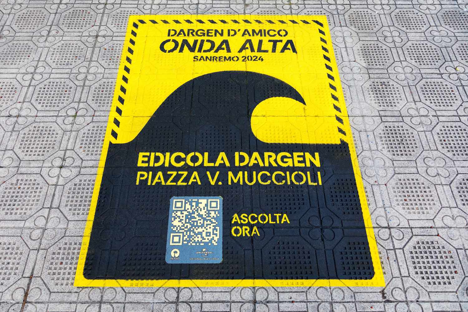 street advertising - Island Records - Dargen 