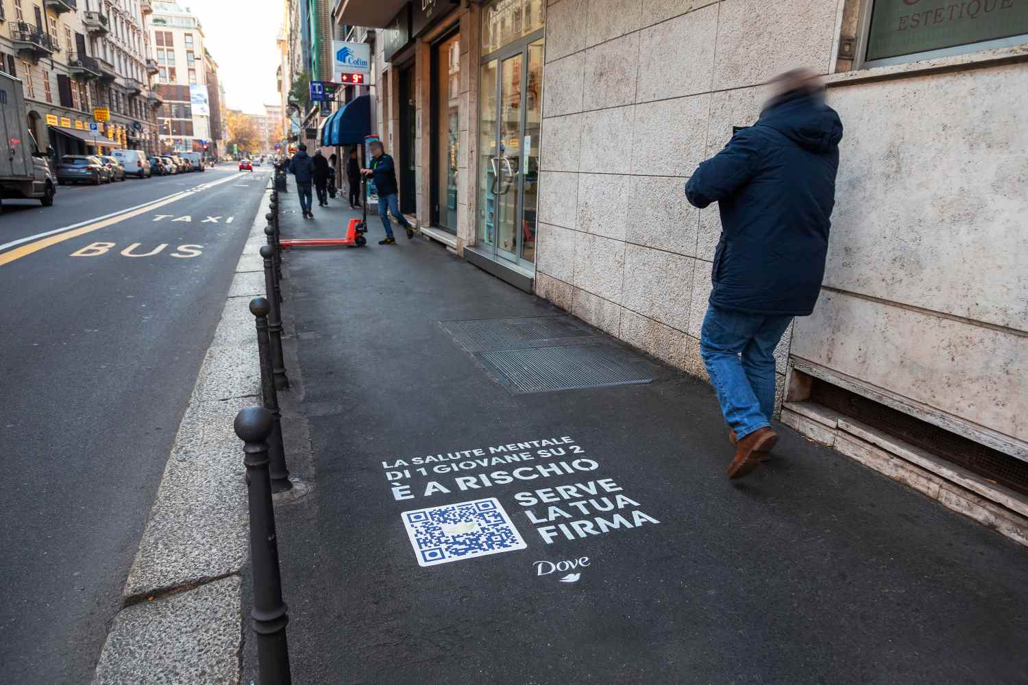 guerrilla marketing - Dove