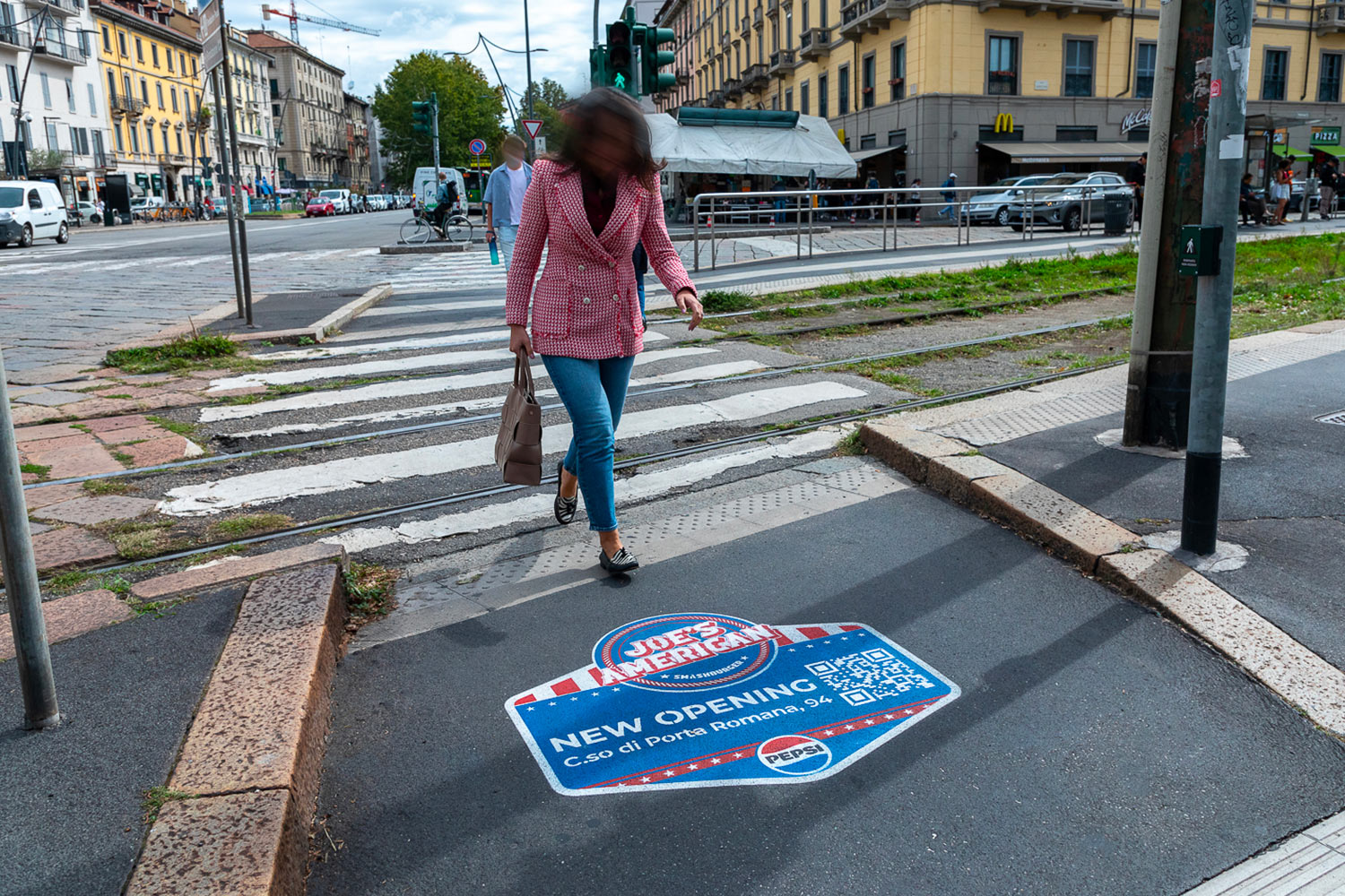 outdoor advertising - Pepsi - Joe's American