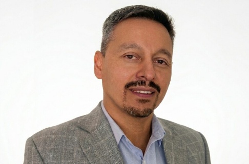 Portrait Andres Encina Operativer Leiter Chile Super Copper Corp.