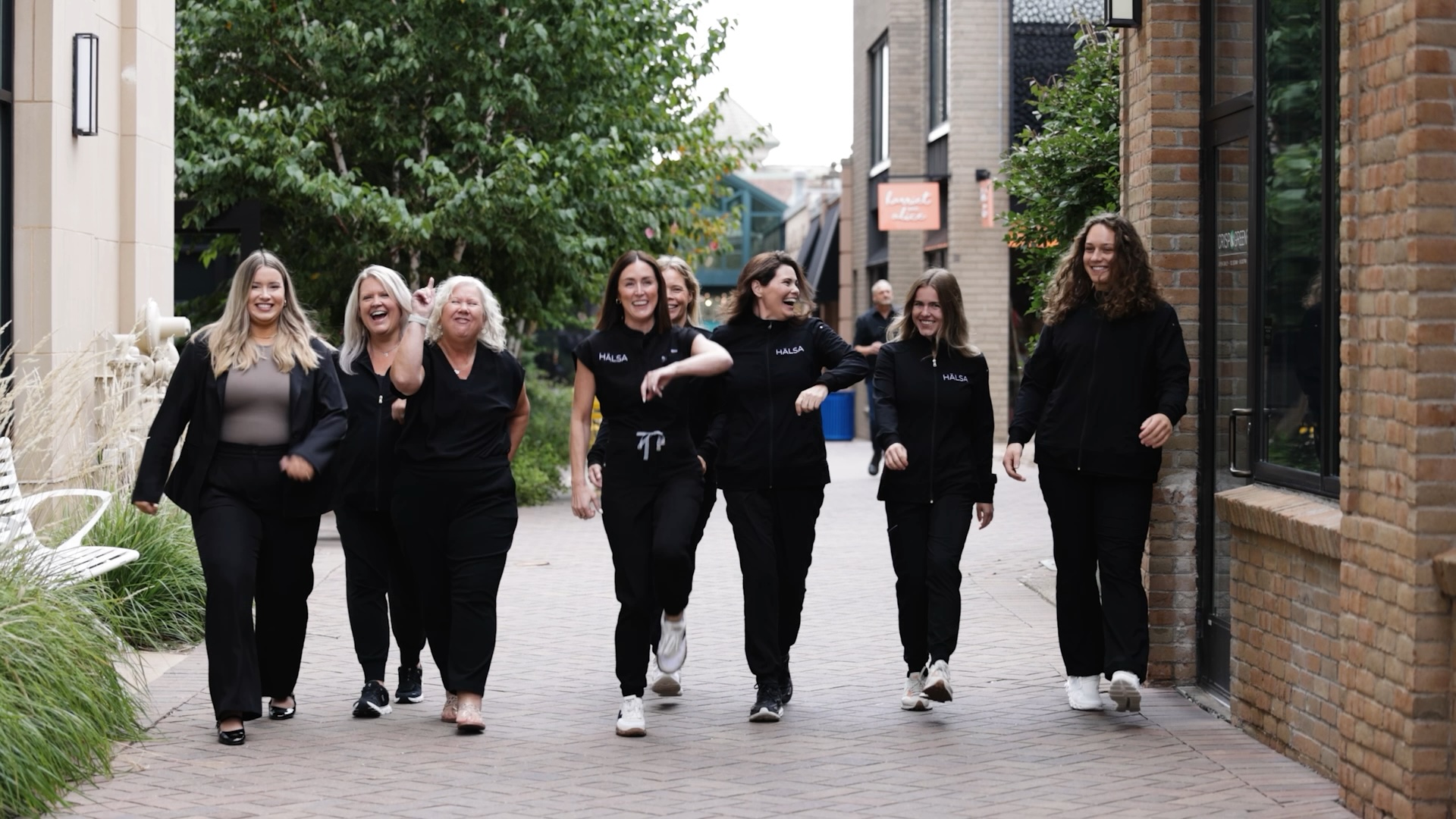Differentiate your dental practice in 2019 by anticipating patient needs across five key areas: first impressions, amenities, care calls, personal greetings, and truly knowing your patients. Create the WOW factor that drives treatment acceptance, recall, and referrals.
