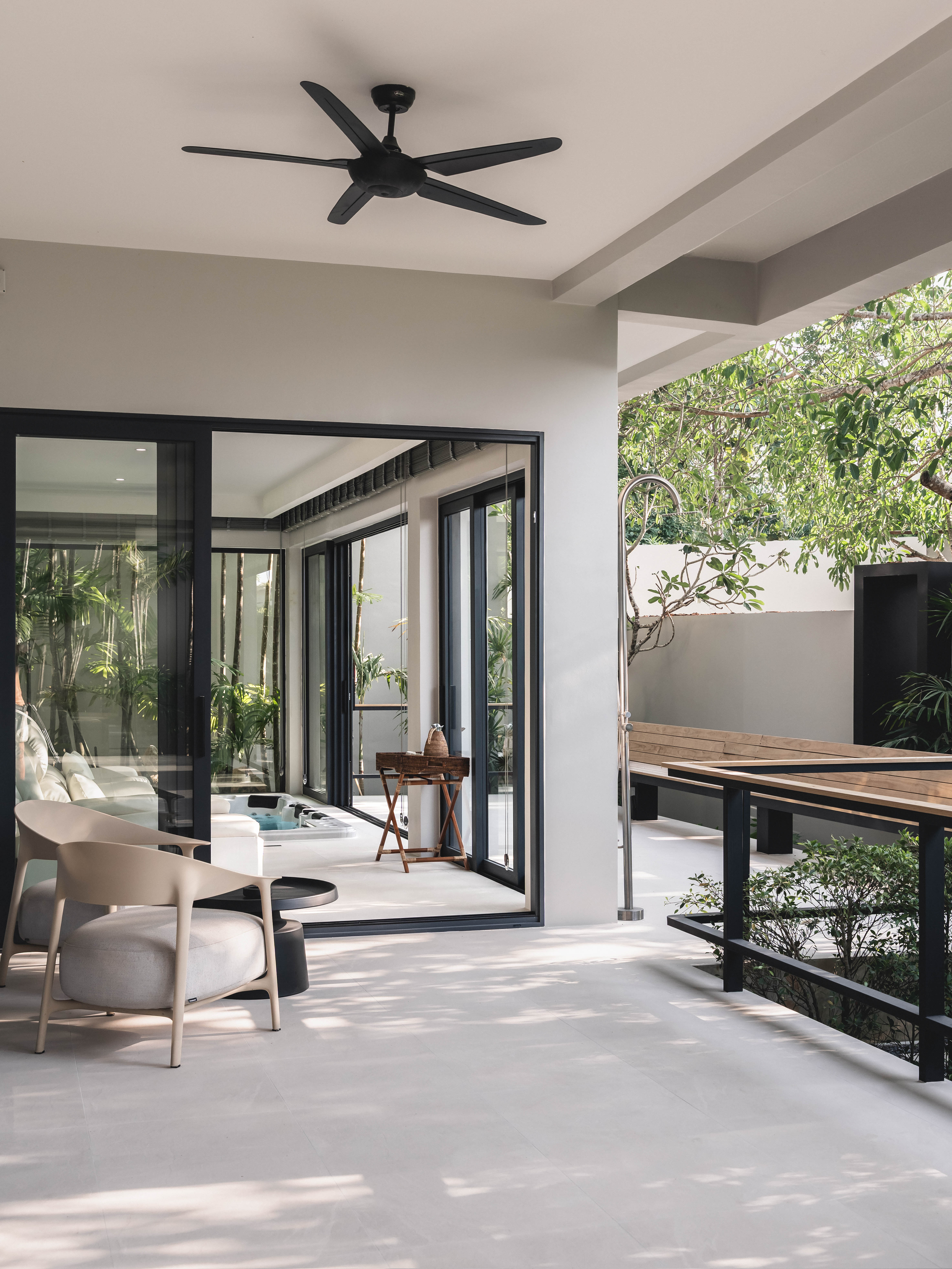 Villa 6 wellness courtyard and covered terrace