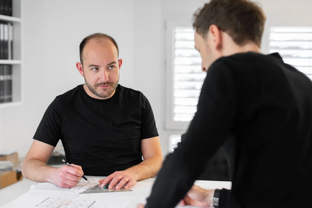 Bettschen Architektur in der Besprechung und Erstellung eines Bauplans