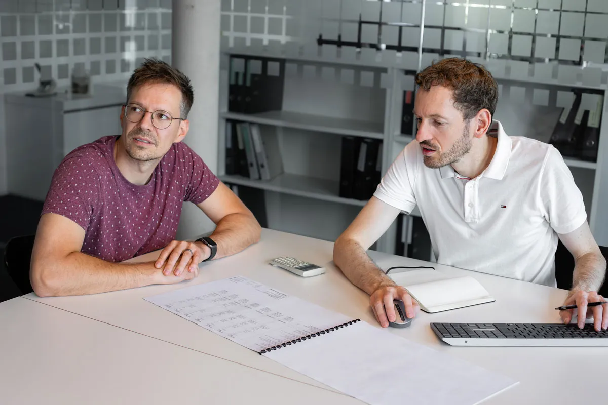 Bettschen Architektur in der Besprechung eines Projektes