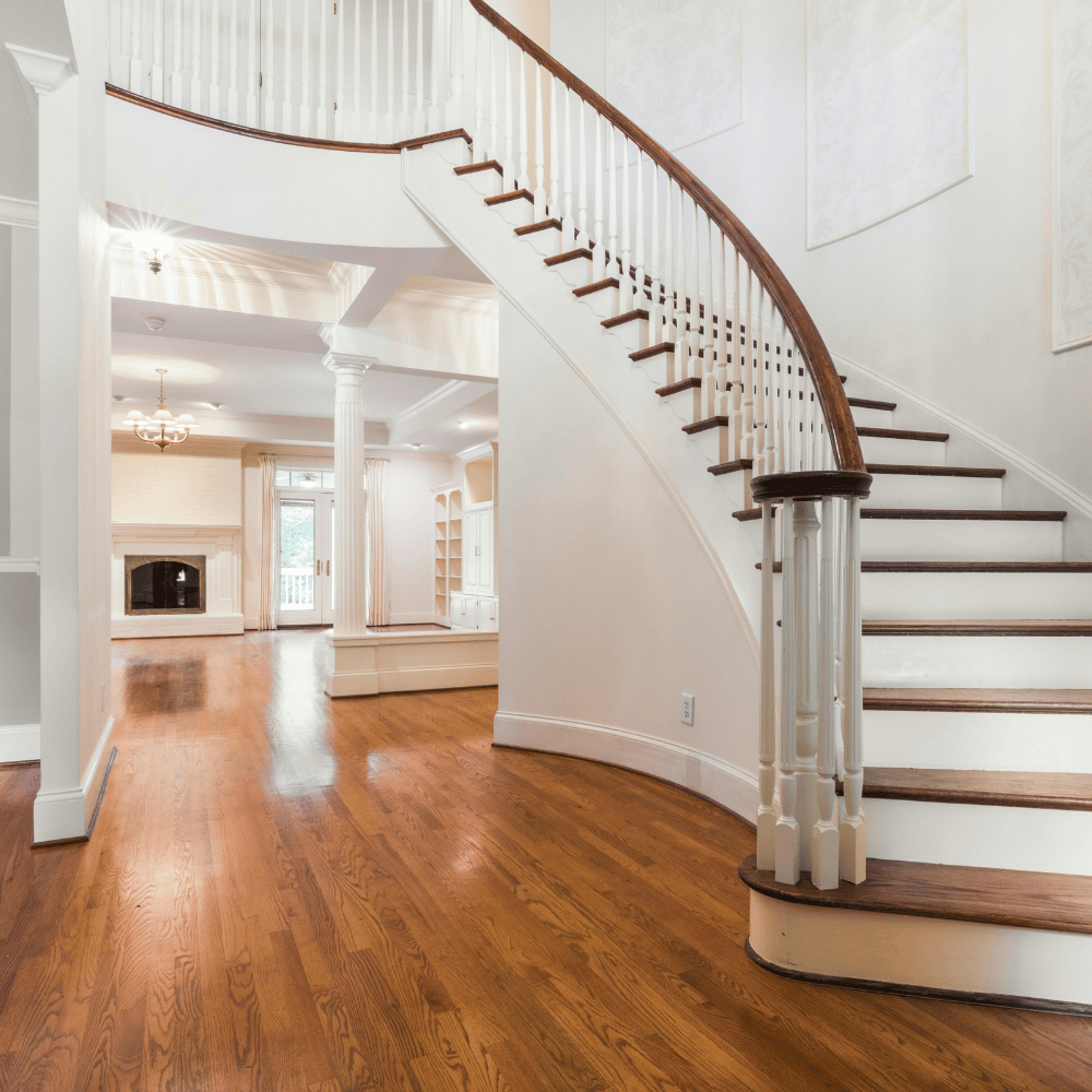 Treppe im Haus nach Sanierung in Hamburg