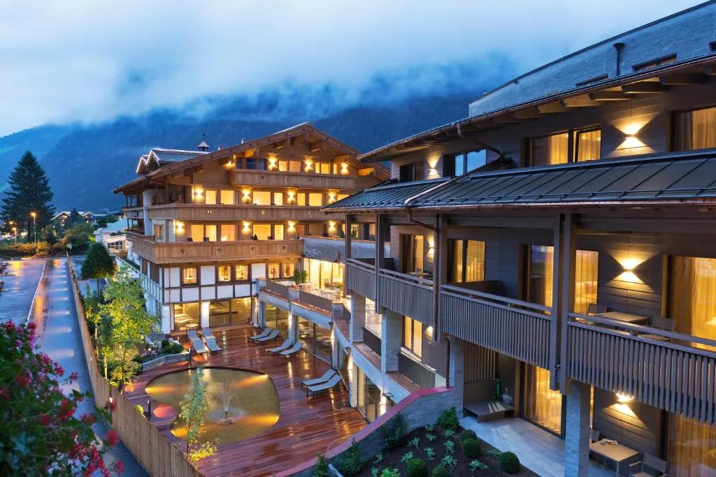 Elisabeth Hotel indoor pool and thermal area at the Mayrhofen five-star hotel.