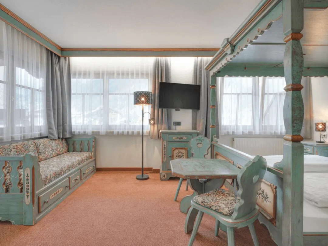 Edge of Town apartment room feature near Mayrhofen for Snowbombing.