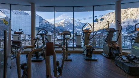 Sporthotel Strass dining or lounge space at the Mayrhofen Penkenbahn hotel.