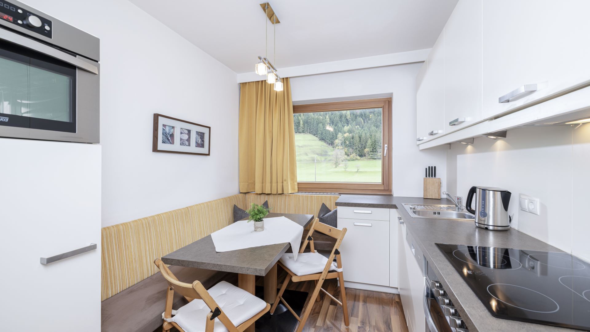 5 Person Apartment