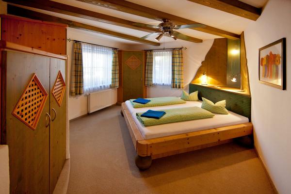 6 Person Apartment