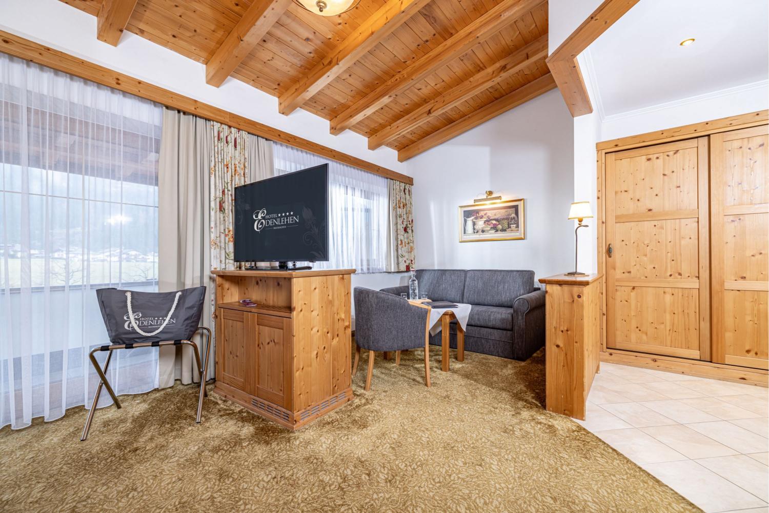 Deluxe Austrian Twin/Double Room