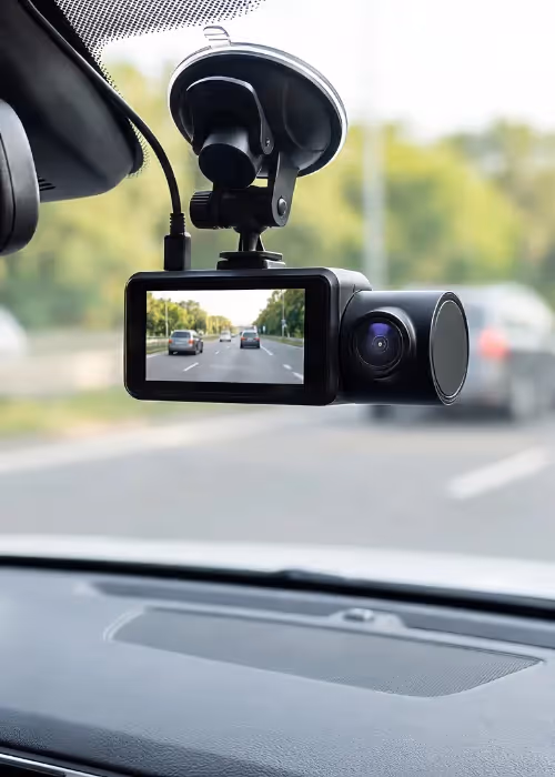dashcam in vehicle