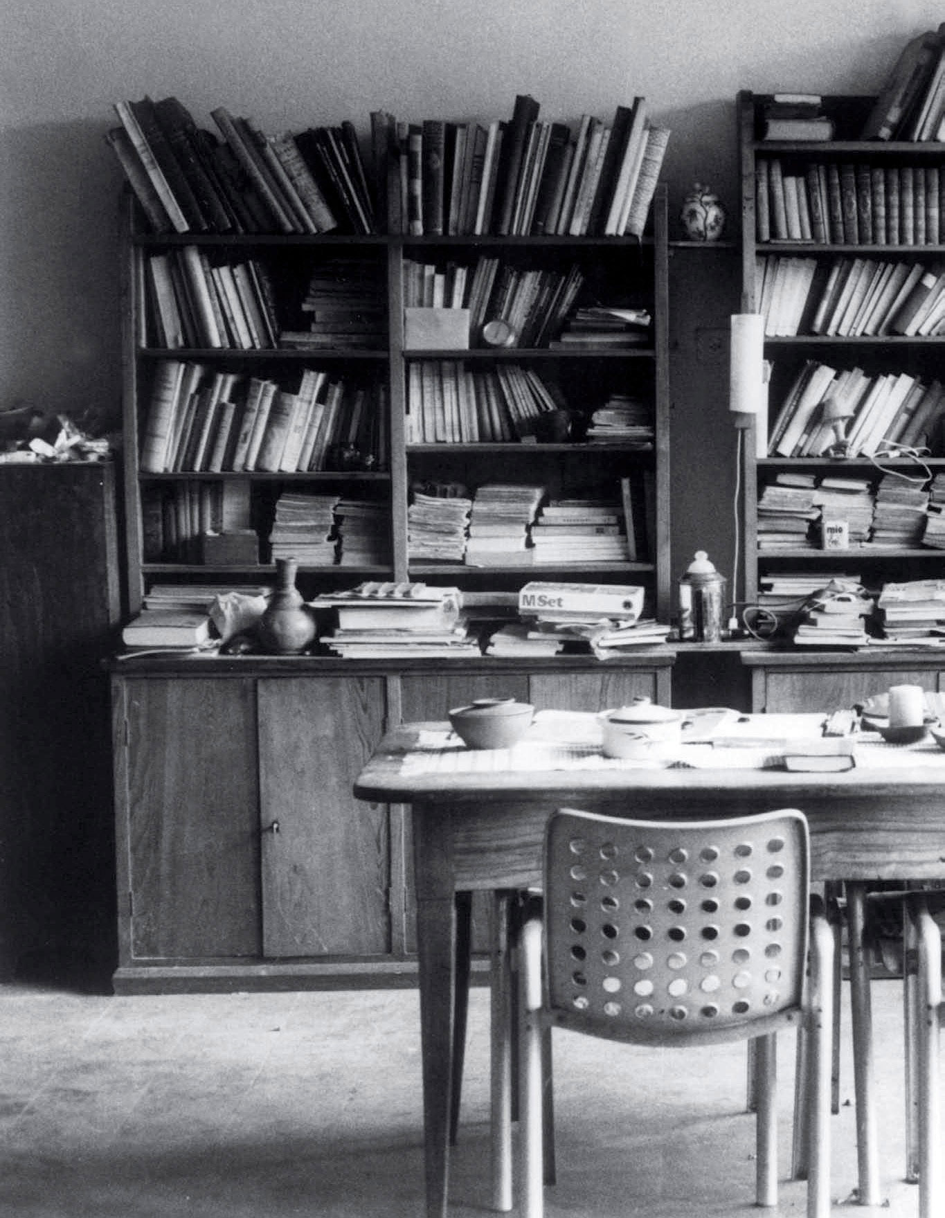 Bibliothek Casa Sciaredo