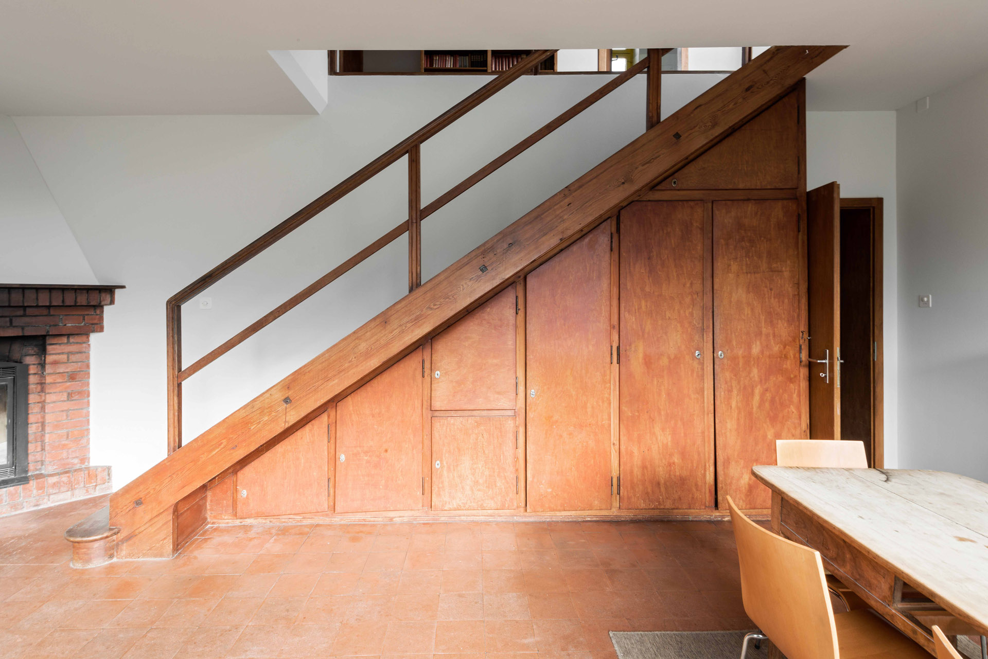 Die Treppe zum Obergeschoss. Foto: Claudio Bader, 2017