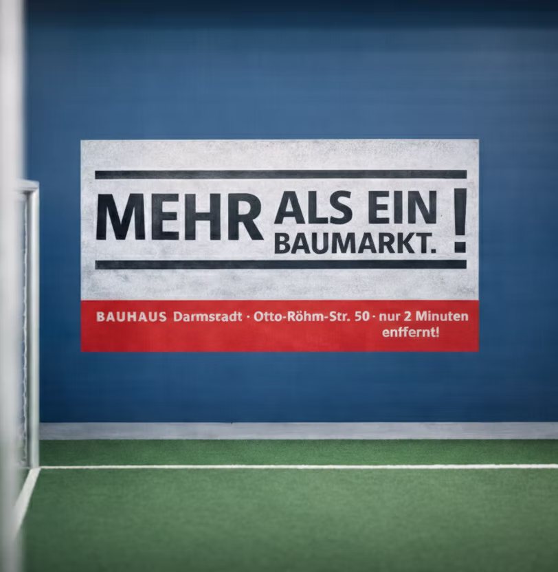 Fassadenwerbung an der Sporthalle in Darmstadt