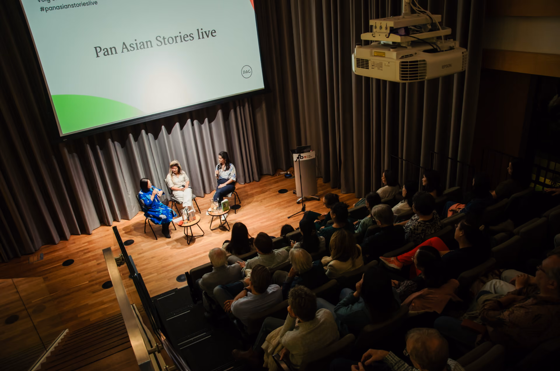 Pan Asian Stories live #1 in de OBA