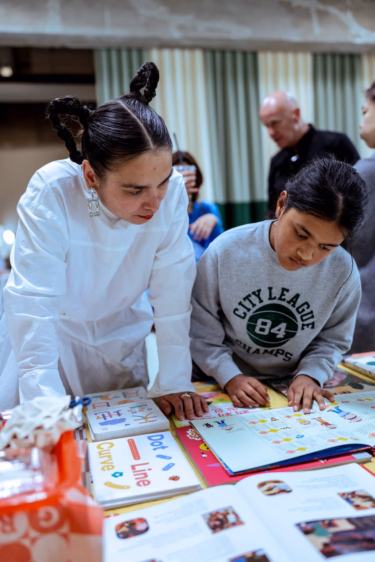 Build Your Archive: Vrouwen van Rotterdam, april 2026