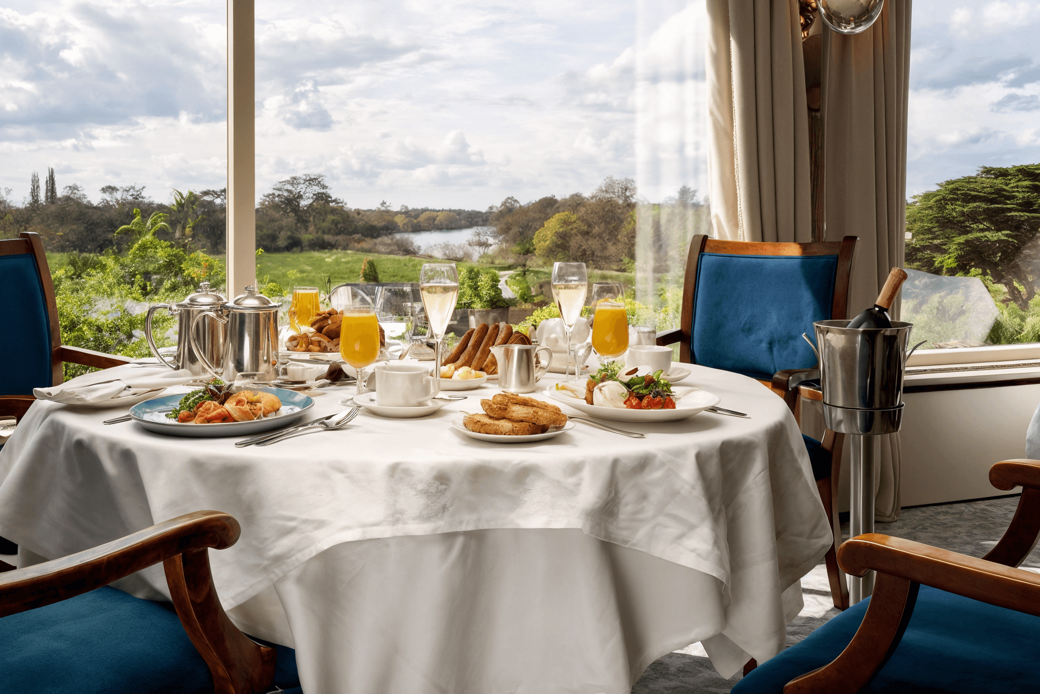 Vue depuis The Petersham Hotel sur la Tamise