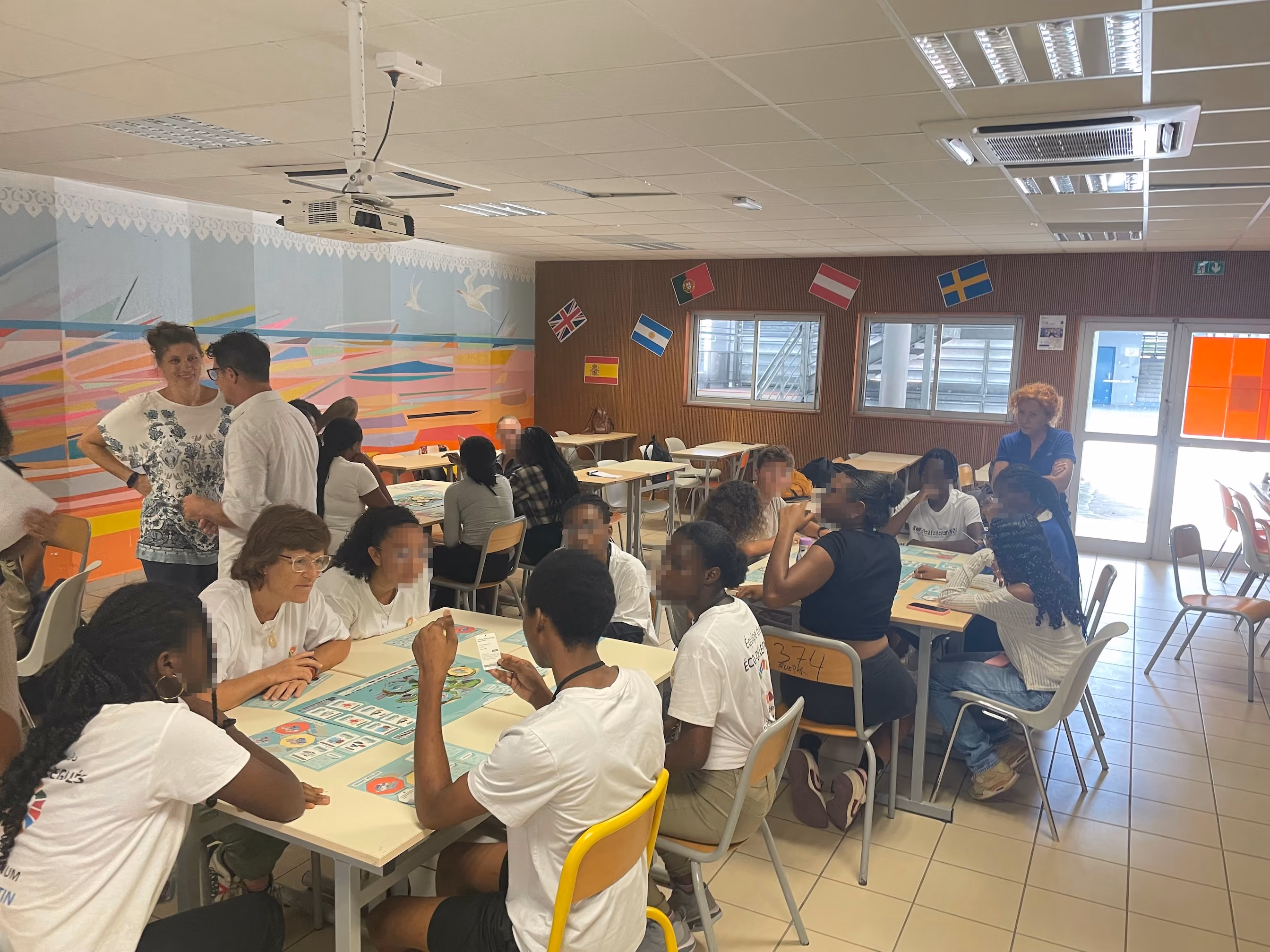 Session OURAGAME animée auprès de plusieurs classes dans un établissement scolaire