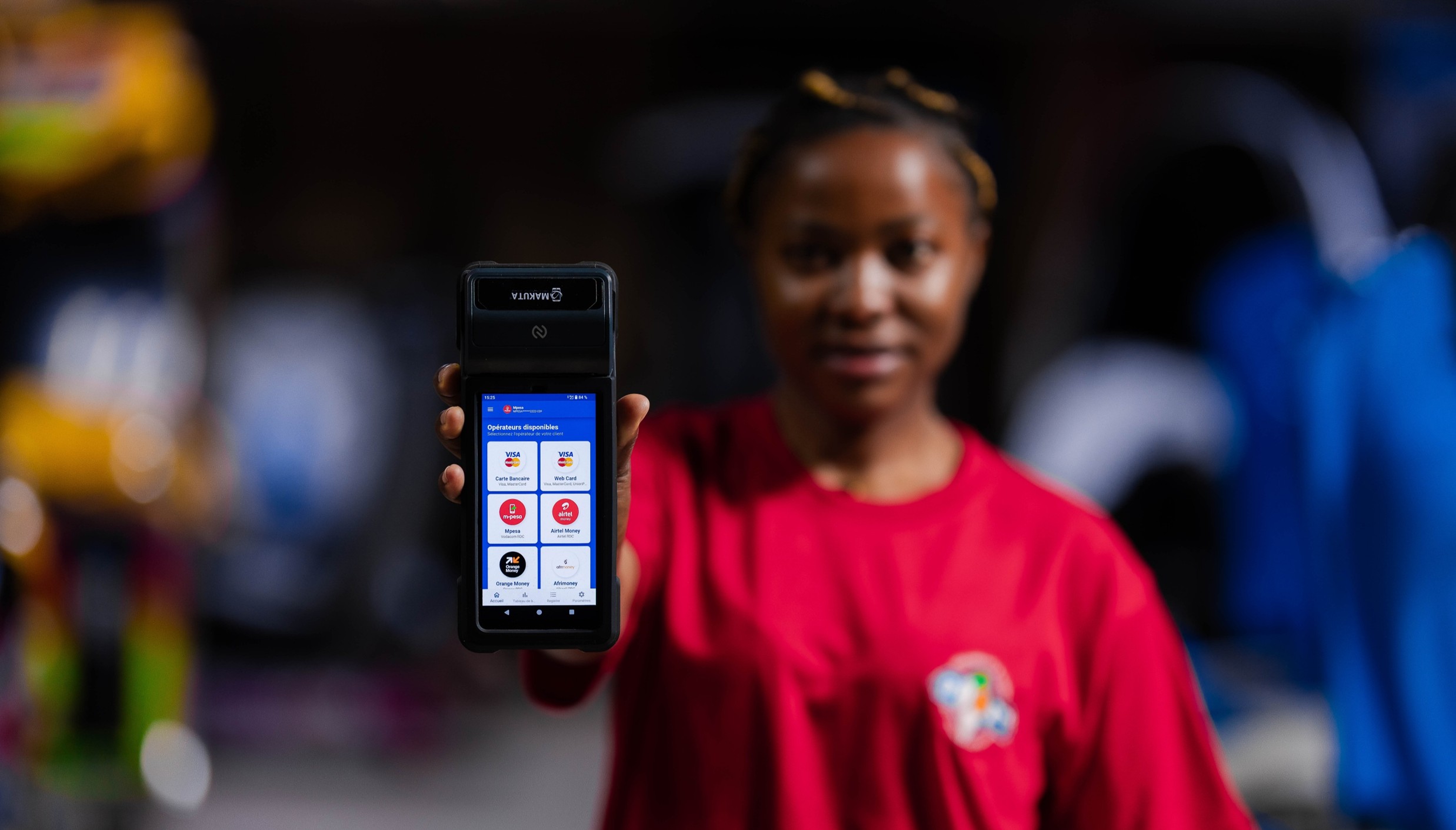 Case Study: How Makuta and MobiWire digitalises commerce in the DRC?