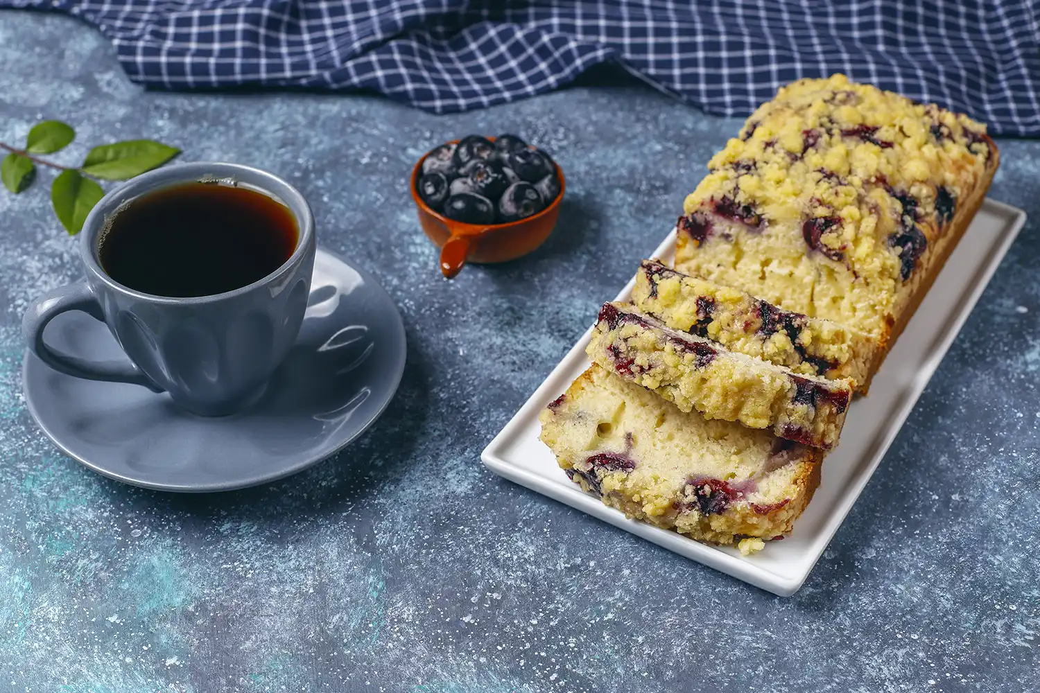 Collation saine café bleuets barquette équilibre alimentaire sport nutrition