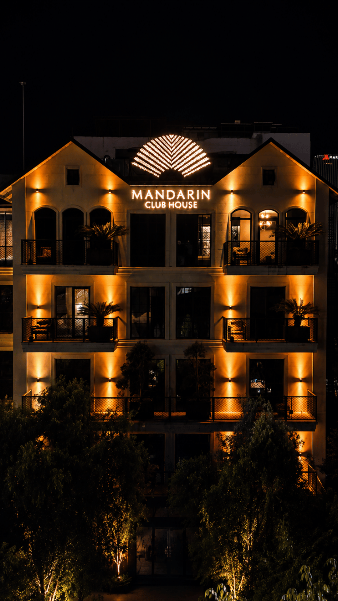 Mandarin Club House Building at night