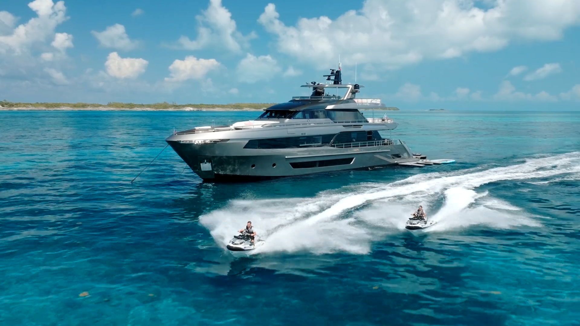 M/Y A SALT WEAPON