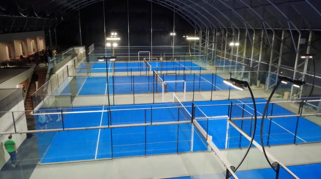 Terenuri de padel PADELMANIA văzute de sus