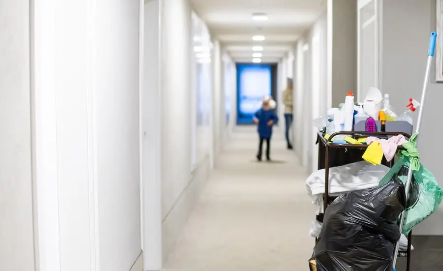 commercial cleaning and janitorial services