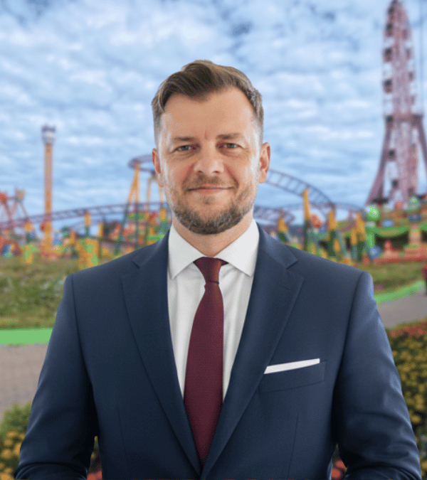 [team] image of individual team member (for a music studio)