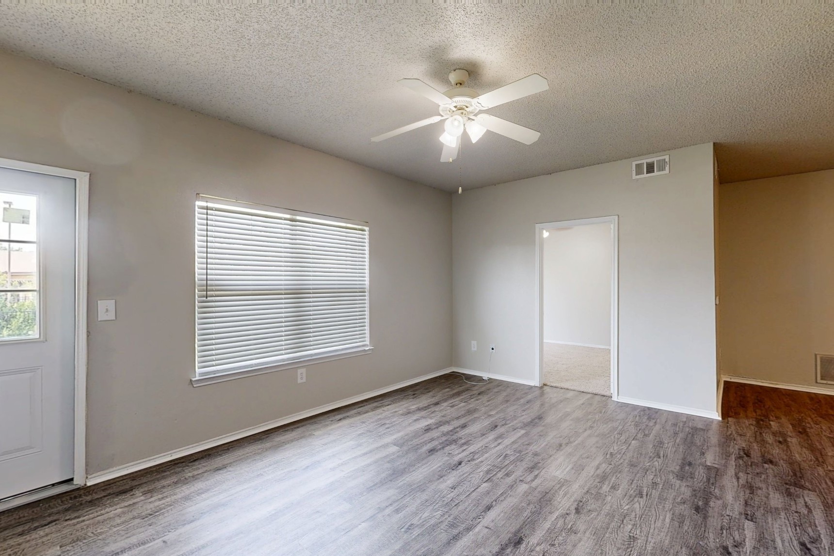 Living Area at The Ranch at Frisco Apartments in Frisco, TX
